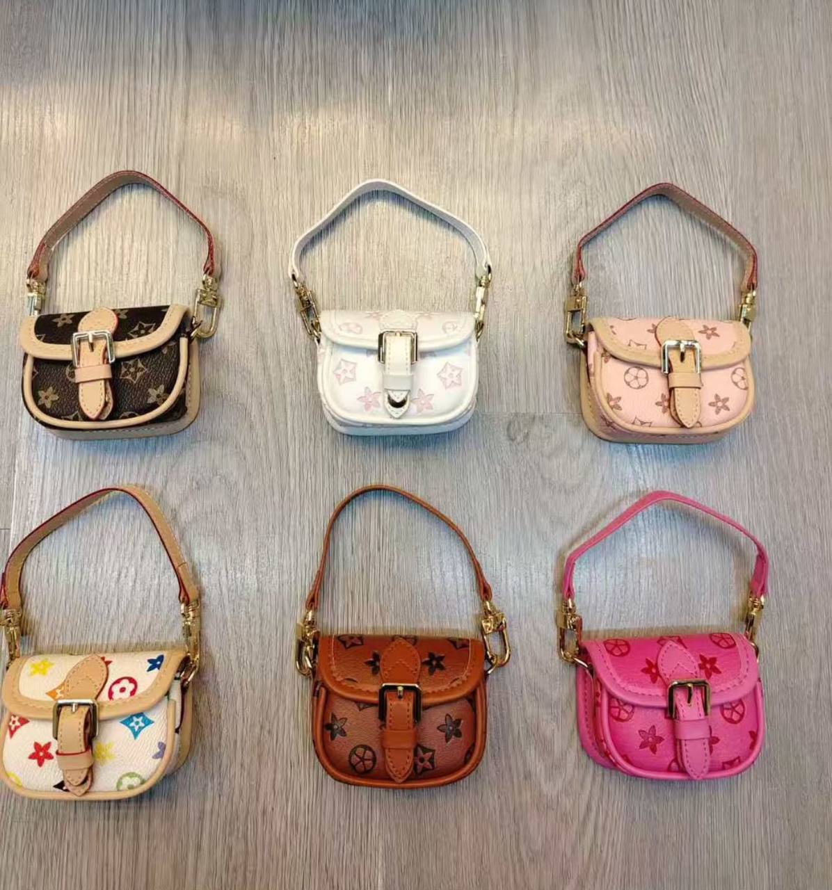 Bag charms

45 dhs 

Zain107
♥️♥️♥️