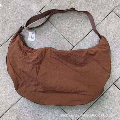 NEW CAME
ALO BAG
GOOD QUALITY
80 DHS💓

Zain40
♥️♥️♥️