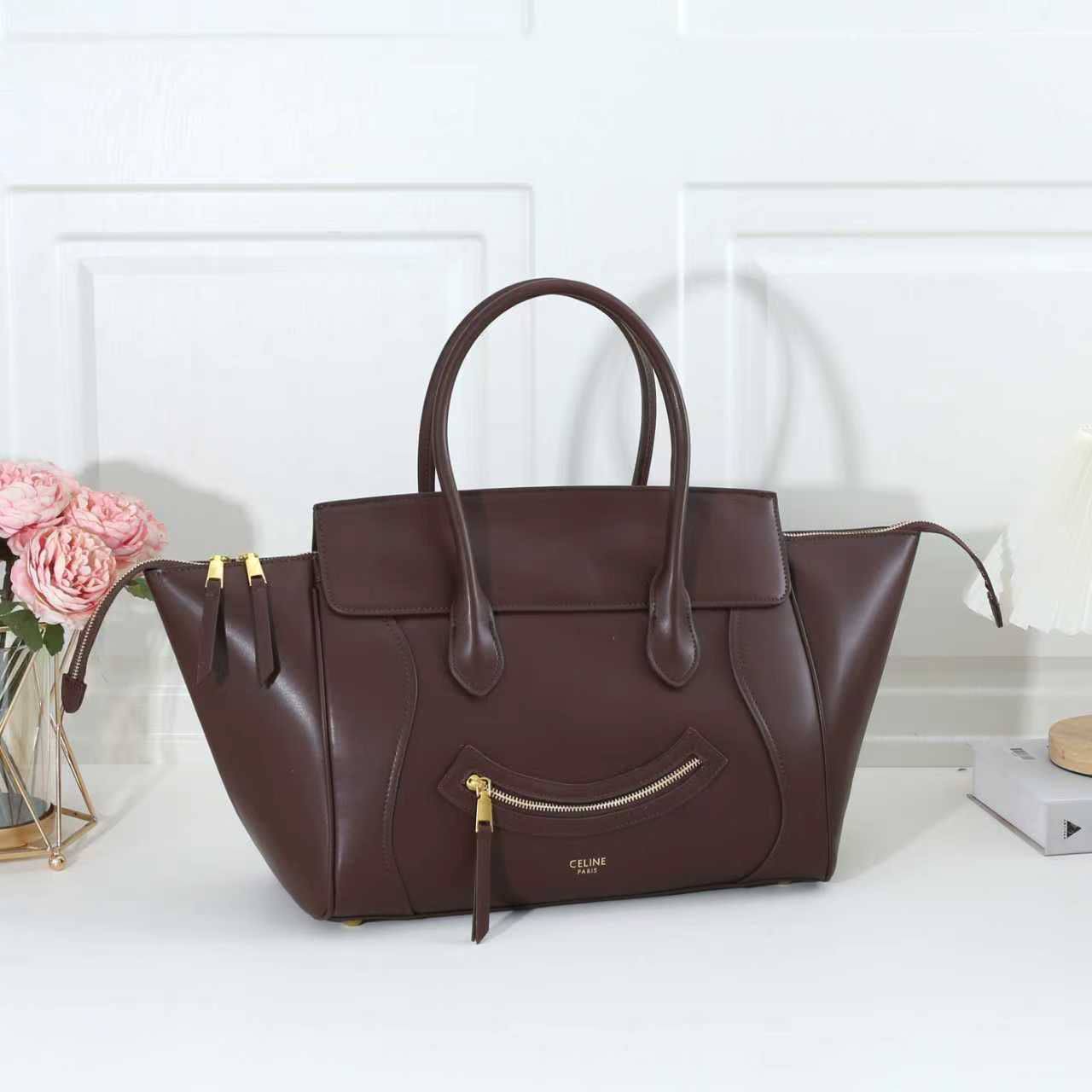 CELINE 
HIGH QUALITY
130 dhs✅

Zain39
♥️♥️♥️