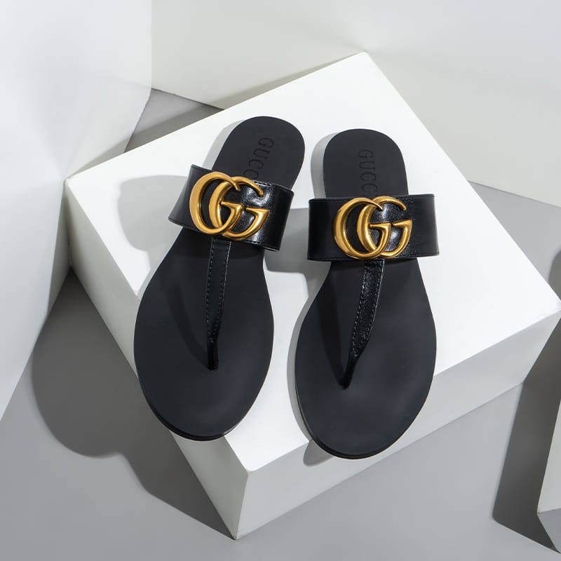 Gucci
Good quality 
60 dhs❣️
Size 36 to 41 

Zain186
♥️♥️♥️