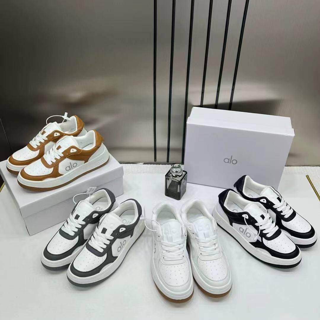 Alo Shoes
Size 36-41
140 DHS🇦🇪🇦🇪

Zain40
♥️♥️♥️