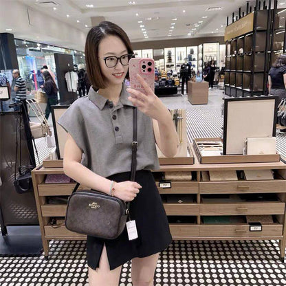 COACH 
HIGH QUALITY WITH BOX 
90 dhs🇦🇪🇦🇪

Zain295
♥️♥️♥️