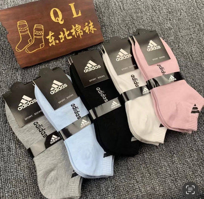 Socks
One packet
30 dhs🌺

Zain93
♥️♥️♥️