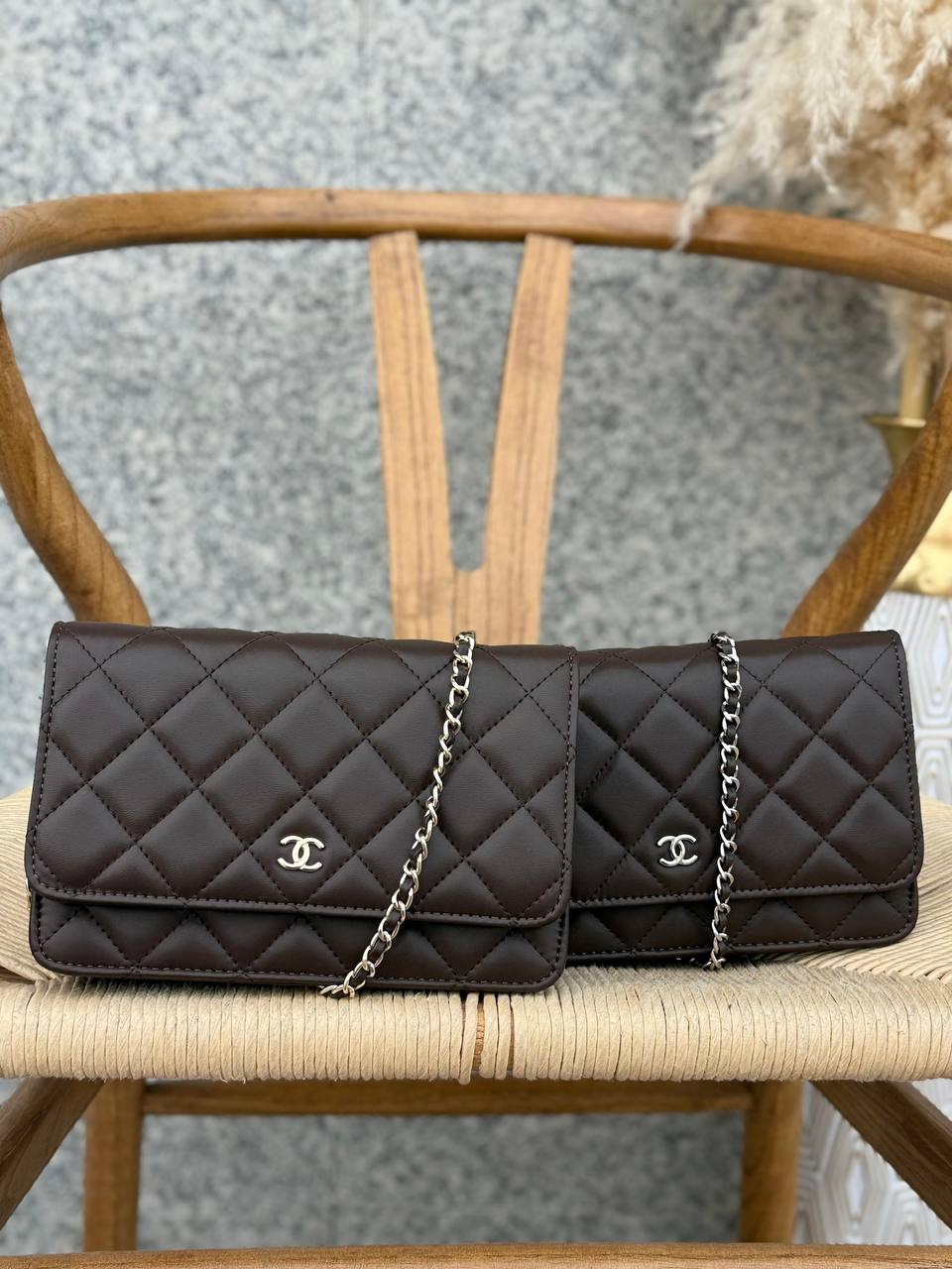 CHANEL
19cm
290 dhs✅
Top quality
With box🎁

Zain167
♥️♥️♥️