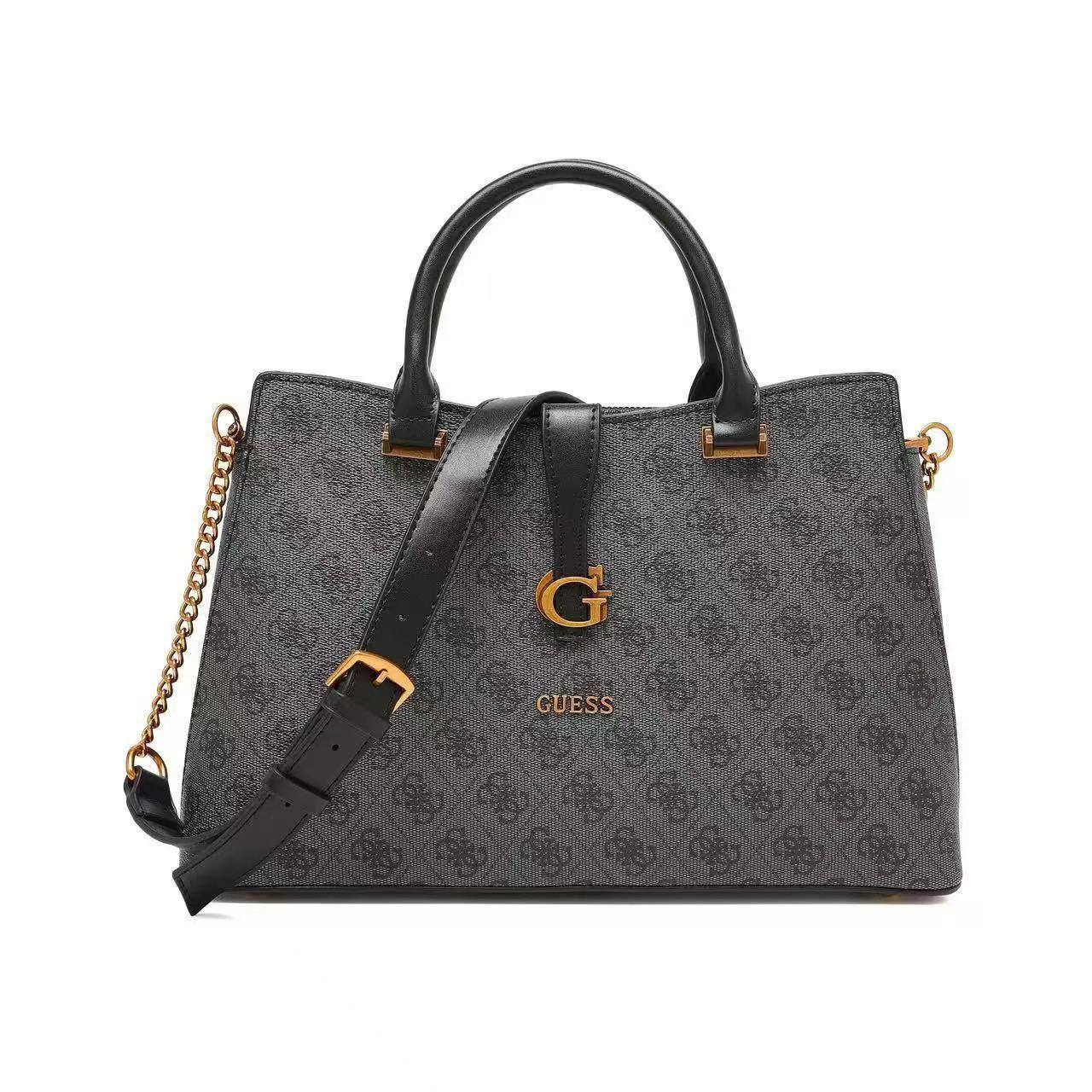 🌸 Guess Tote
Good quality
Size : 35 * 23 * 10 cm
110 dhs🇦🇪🇦🇪

Zain115
♥️♥️♥️