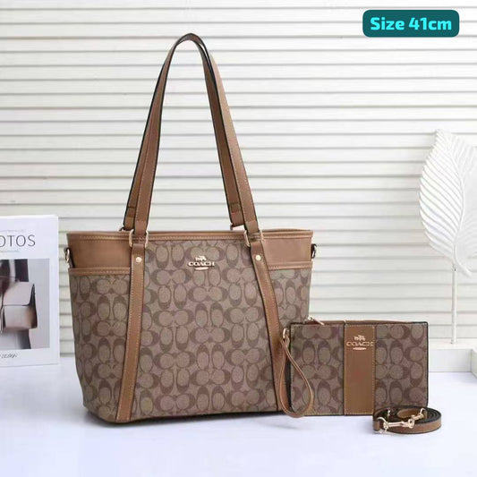 Coach
Good quality
110 dhs🪙🌨️

Zain186
♥️♥️♥️