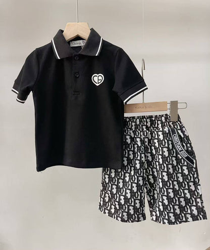 Fendi
Loewe
Dior
Gucci
D&G 


3-6m，6-12m，12-18m，2-3y，3-4y，4-5y，5-6y，7-8y，9-10y，11-12y。

110 aed

Zain151
♥️♥️♥️