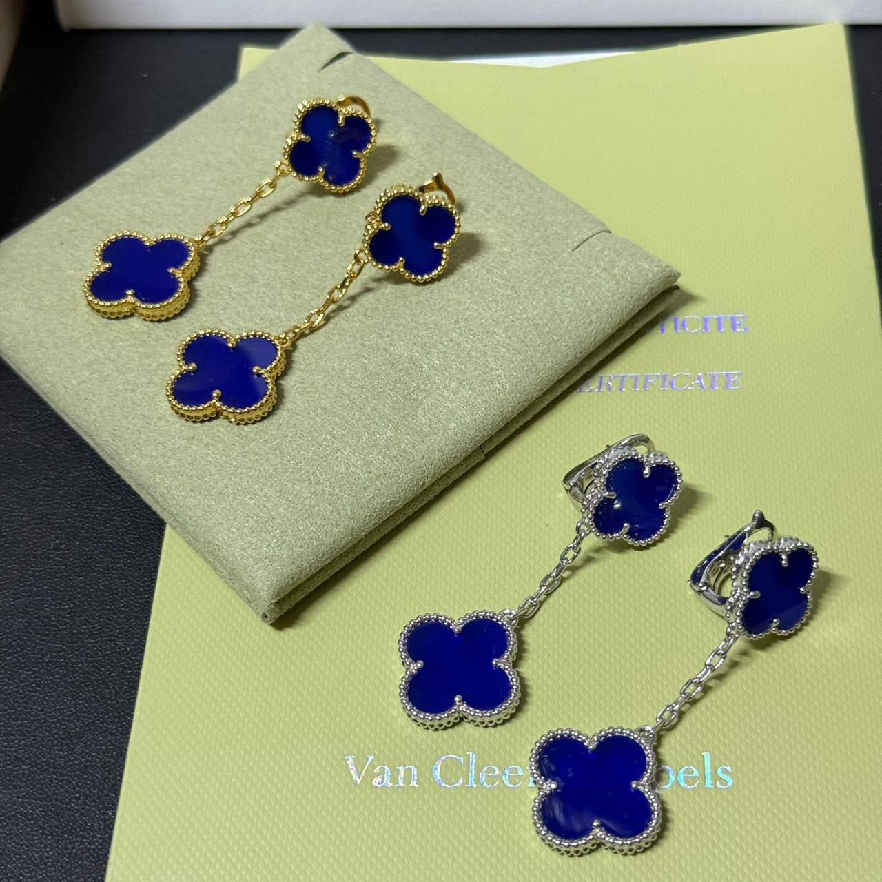 VCA ❤️‍🔥*
Earring 🐦‍🔥
2 flower 🌺 
Master quality 💯
With normal boxes 📦 
80 dhs❣️
With master box 📦 
120 dhs❣️

Zain216
♥️♥️♥️