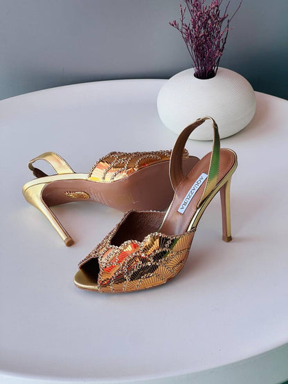 Aquzzura 
Size 36_41
Heel 10.5 cm
Super high quality* 
600 dhs🪙🌨️

Zain176
♥️♥️♥️