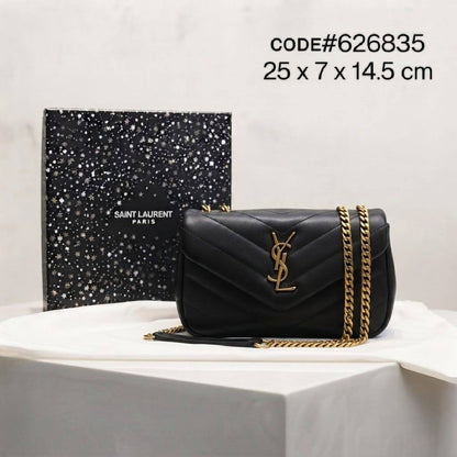 YSL
ʟᴏᴜʟᴏᴜ sʜᴏᴜʟᴅᴇʀ ʙᴀɢ
ɪɴ ʙʀᴏɴᴢᴇ ɢᴏʟᴅ ᴛᴏɴᴇᴅ
ʜᴀʀᴅᴡᴀʀᴇ ɪɴ sɪɢɴᴀᴛᴜʀᴇ ʟᴏɢᴏ
sᴏғᴛ ʟᴀᴍʙsᴋɪɴ ʟᴇᴀᴛʜᴇʀ ᴍᴀᴛᴇʀɪᴀʟ
sɪᴢᴇ: 25 cm
ᴡɪᴛʜ BOX

90 dhs💛

Zain31
♥️♥️