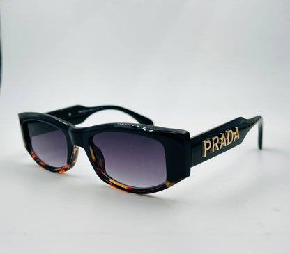 Prada 💥*
Sunglasses 🕶️ 
good quality 💯
With master box 🗃️ 
50 dhs🇦🇪

Zain273
♥️♥️♥️