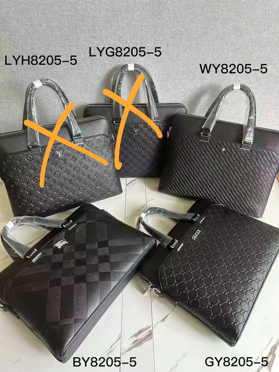 Laptop bags 
good quality 
110 dhs💓

Zain278
♥️♥️♥️
