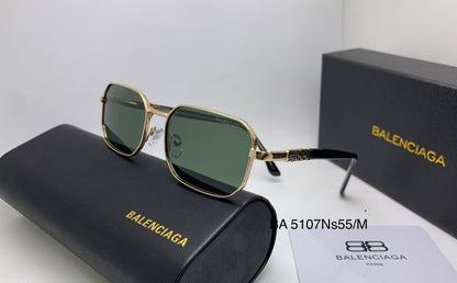 Ladies sunglasses 
70 dhs🇦🇪🇦🇪

Zain126
♥️♥️♥️
