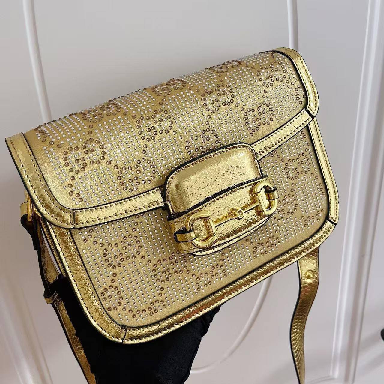 Gucci Master
360 dhs❣️

Zain153
♥️♥️♥️
