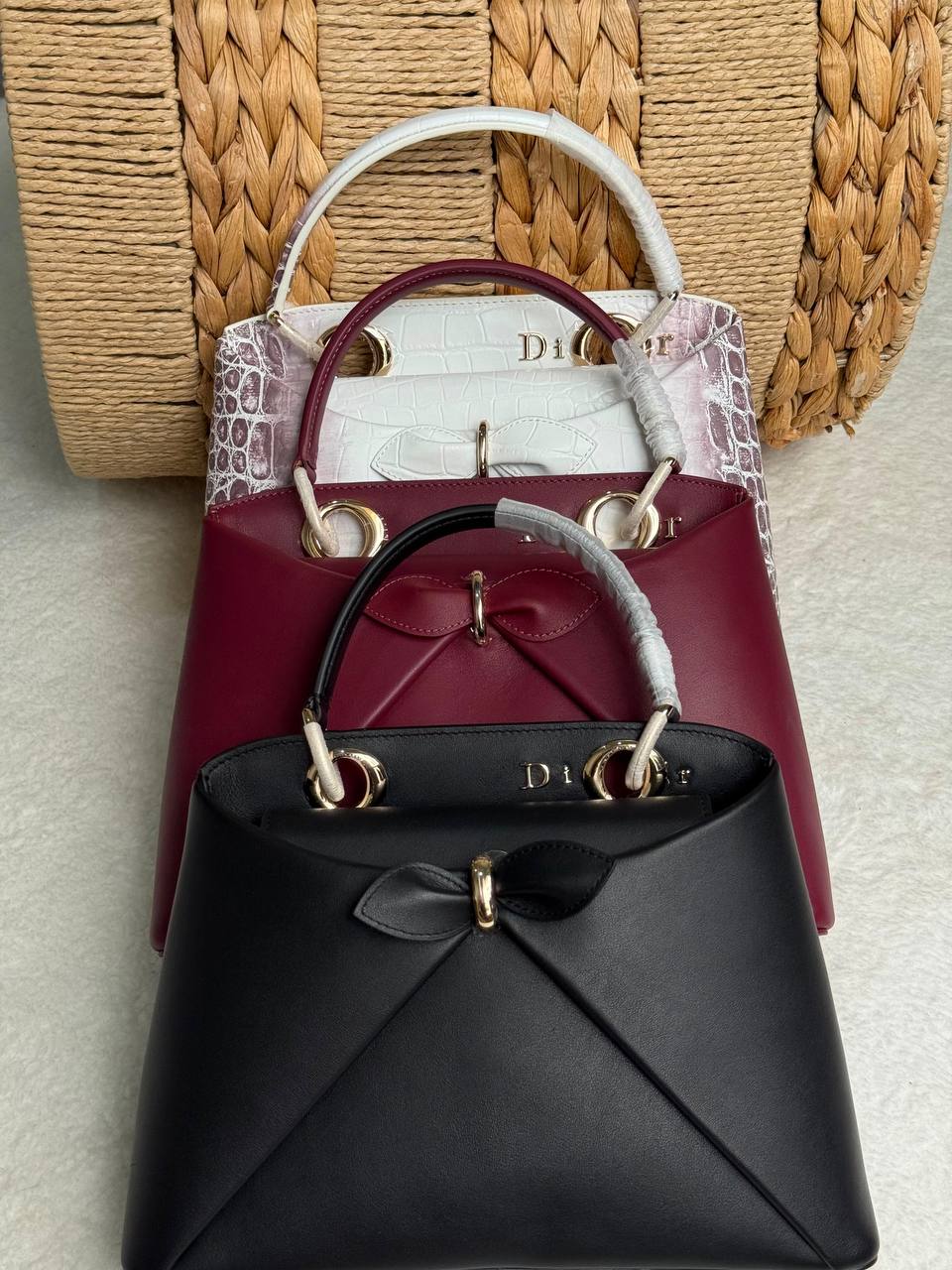 DIOR

SUPER MASTER QUALITY 
For Price 👇 WhatsApp✅
0568585901 
0507557372
0552275751 Owner Zain 👌

Zain307
♥️♥️♥️