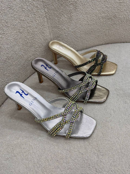 Gina 
110 dhs✅
Size 36-42

Zain30
♥️♥️♥️