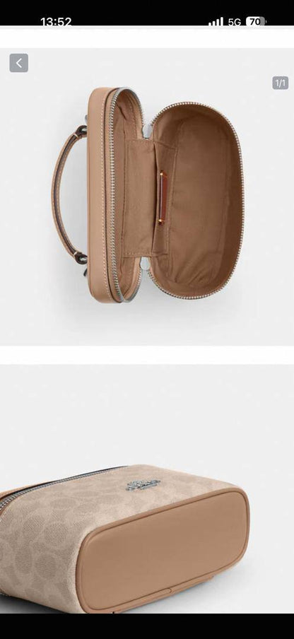 Coach
100 dhs🇦🇪🇦🇪
with box
size 18cm

Zain26
♥️♥️♥️