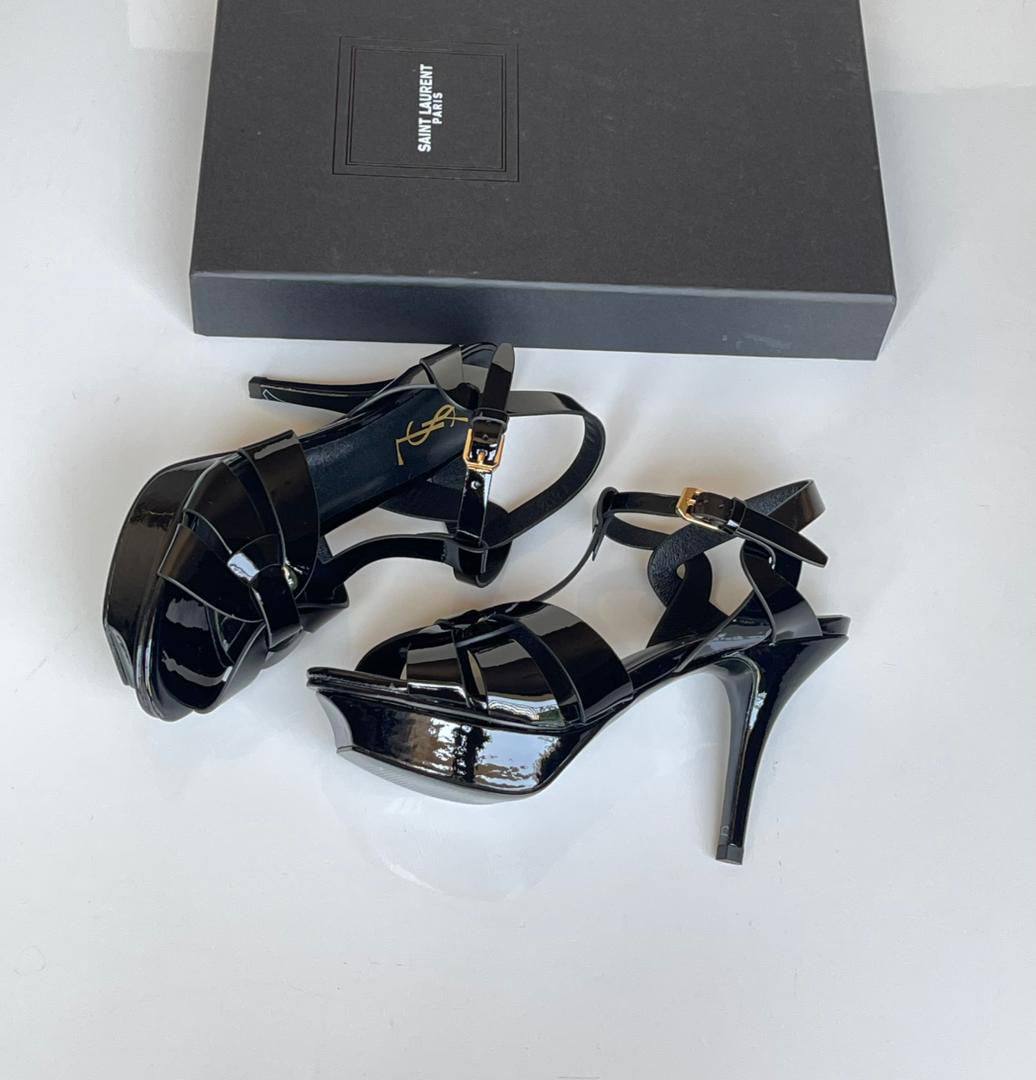 YSL 
SuperMaster Quality 💯
450 dhs❣️
Size: 36-41💥

Zain171
♥️♥️♥️