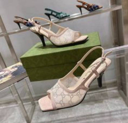 Gucci
Size 36-42 
120 dhs✅

Zain182
♥️♥️♥️