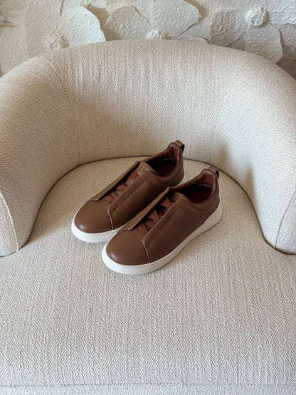 Zenga

AAA QUALITY 
Size: 40 to 47

500 dhs🇦🇪🇦🇪

Zain185
♥️♥️♥️