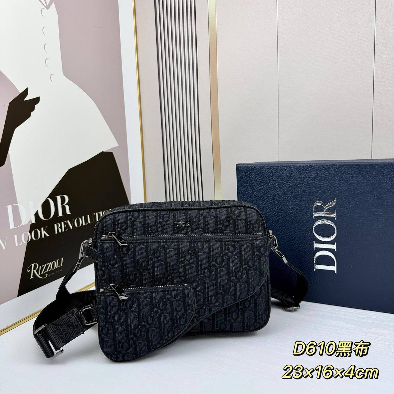 Dior 
Master
300 dhs❣️

#with box💕💕🙋‍♂️
🎁🎁🎁

Zain218
♥️♥️♥️