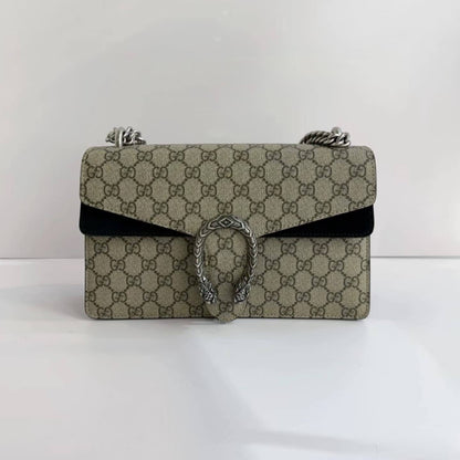 Gucci

90 dhs💓

With box💐
🎁🎁🎁

25 cm 💐

Zain136
♥️♥️♥️