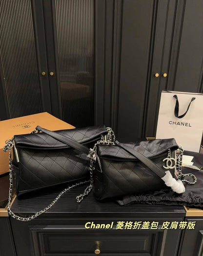 Chanel


Big 120 dhs
size 35×12×23cm


Small 110 dhs
size 30×11×20cm

Zain213
♥️♥️♥️