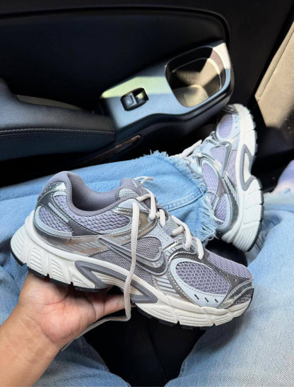 Nike V5 RNR,
size 36 to 45,
210 dhs🪙💕

Zain196
♥️♥️♥️