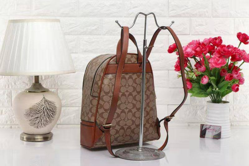 COACH BACKPACK 
 GOOD QUALITY 
100 dhs🇦🇪🇦🇪

Zain295
♥️♥️♥️