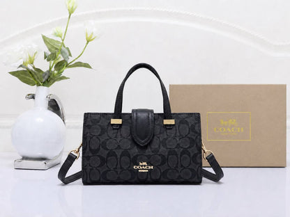 Coach
100 dhs✅
With Box

Zain50
♥️♥️♥️