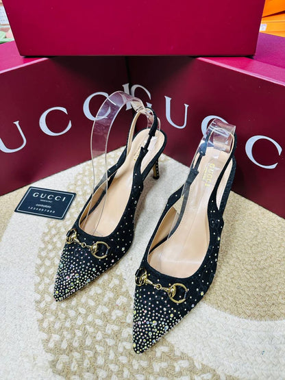 Gucci
💯high quality
Size 36-37-38-39-40-41
110 dhs💓

Zain86
♥️♥️♥️