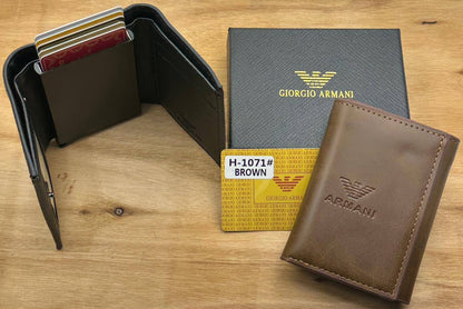 Wallets
60 dhs🇦🇪🇦🇪

Zain182
♥️♥️♥️