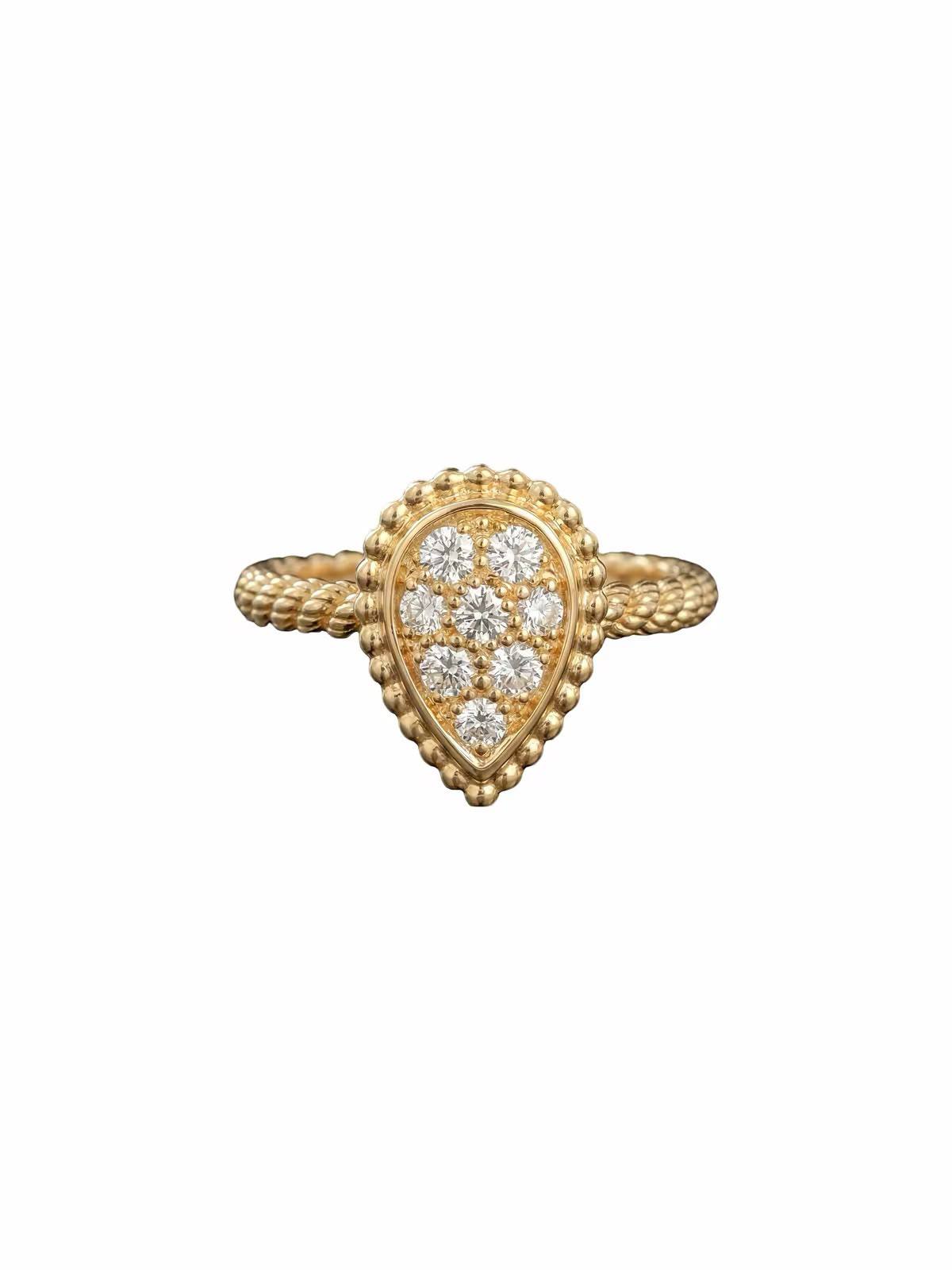 BOUCHERON 
Ring 💍 available size👇
6,7,8,9
Master quality 💯
With normal boxes 📦 
45 dhs🇦🇪🇦🇪

With master box 🗃️ 
125 dhs🇦🇪🇦🇪

Zain216
♥️♥️♥️