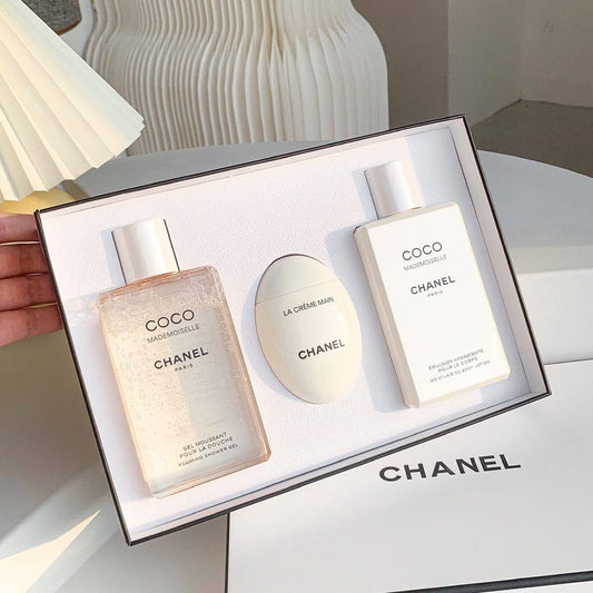 CHANEL 3in1
90 dhs✅

Zain01
♥️♥️♥️