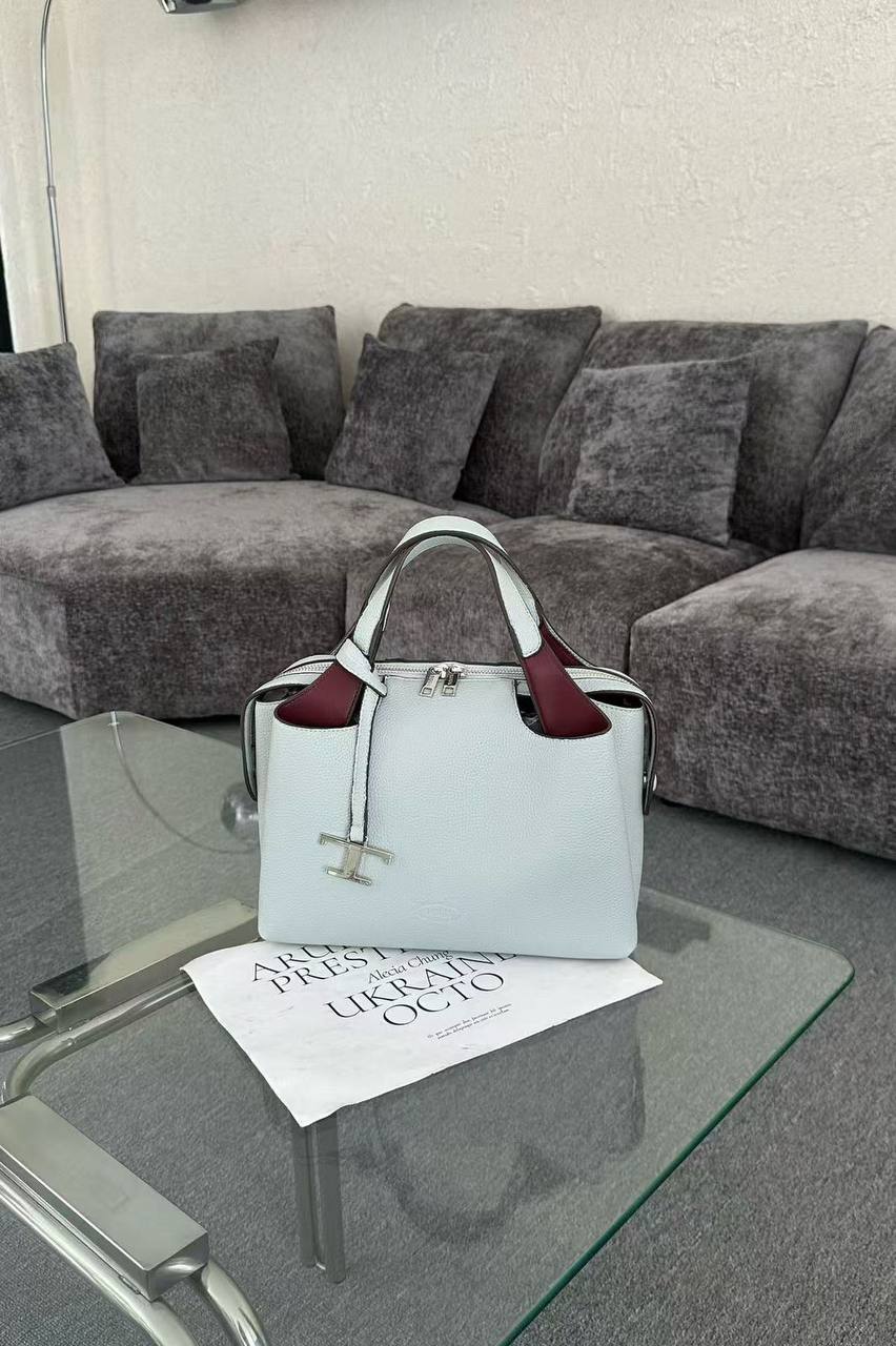TODS
110 dhs✅

Zain143
♥️♥️♥️