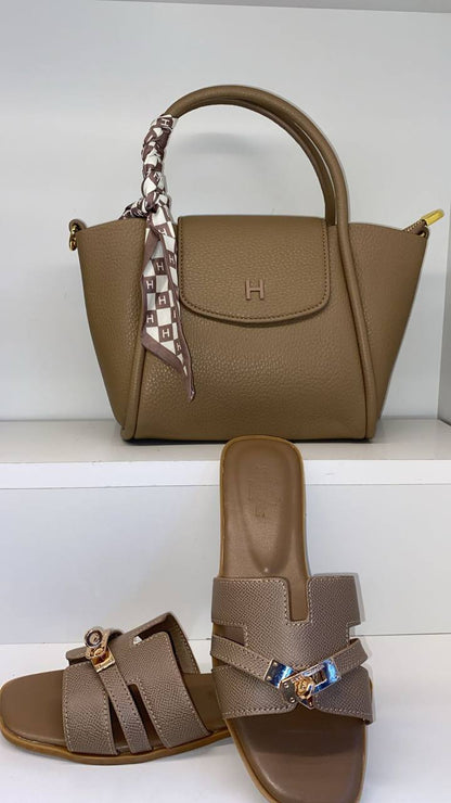 Hermes Set
160 dhs✅
Size 36….41💃💃💃

Zain161
♥️♥️♥️