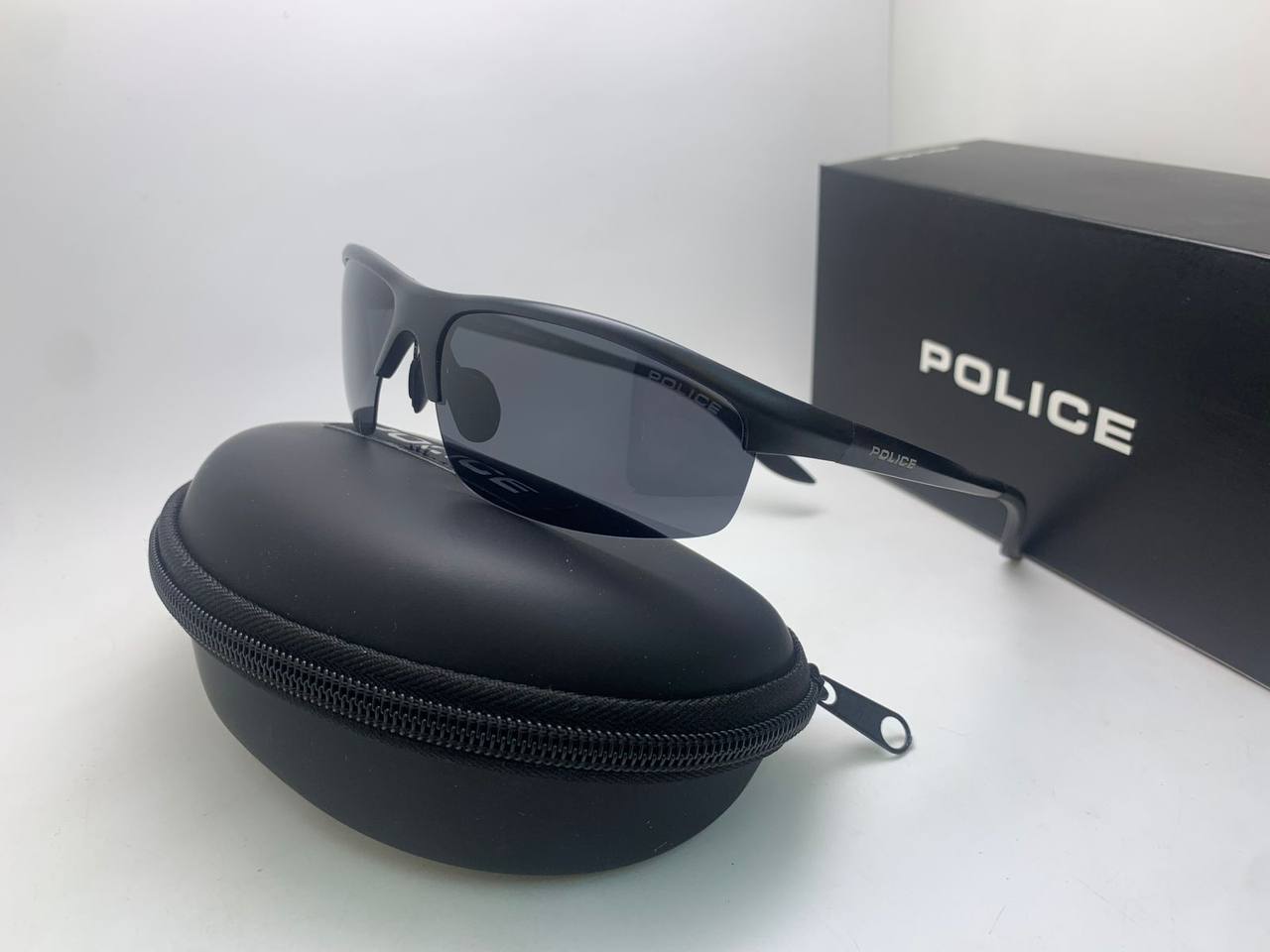 Men’s sunglasses polarized aluminum fream sunglasses 
85 dhs✅

Zain126
♥️♥️♥️