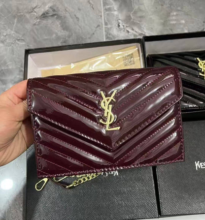 YSL 
GOOD QUALITY 
WITH BOX 
🎁🎁🎁

85 dhs✅

Zain39
♥️♥️♥️