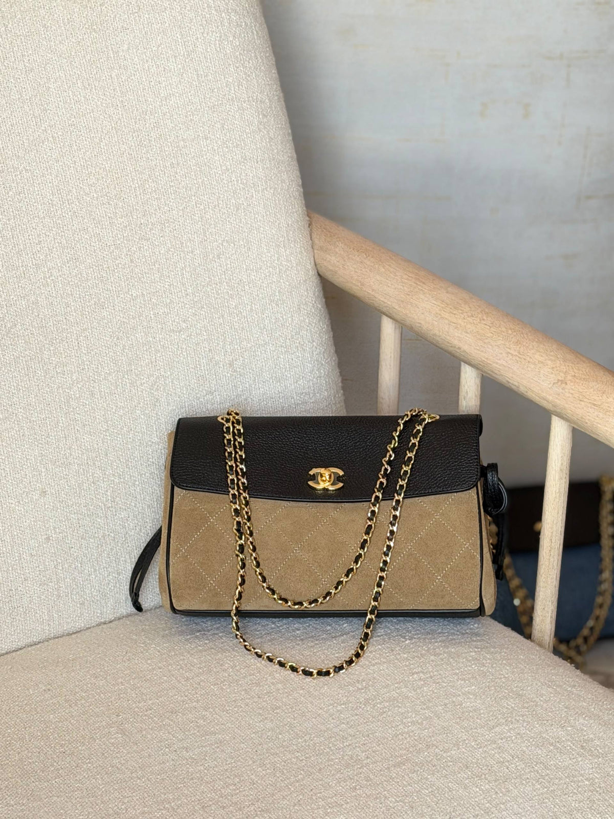 Chanel

For Price 👇 WhatsApp✅
0568585901 
0507557372
0552275751 Owner Zain 👌

Zain307
♥️♥️♥️