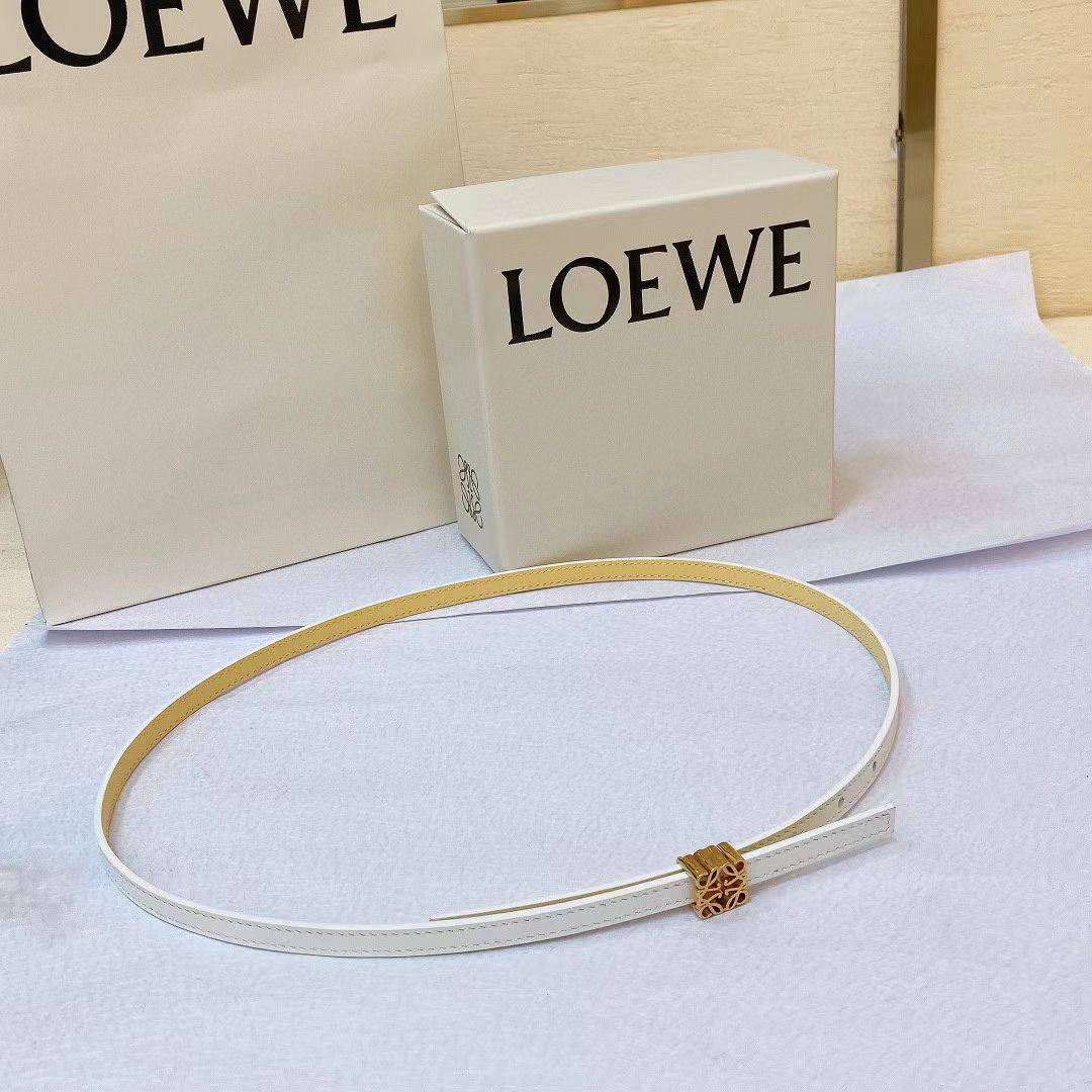 LOEWE
💞*available again*💞
💞*Master Quality*💞
280 dhs🪙🌺

Zain164
♥️♥️♥️