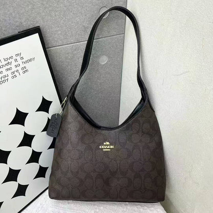 Coach
65 dhs💓

Zain232
♥️♥️♥️