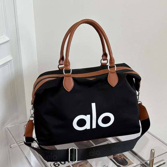 Alo
70 dhs💓

Zain232
♥️♥️♥️