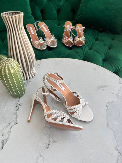 AQUAZZURA
*Super master quality*
*Size 36 to 42*
450 dhs🇦🇪

Zain113
♥️♥️♥️