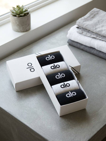 NEW CAME 
alo SOCKS 
30 dhs🇦🇪🇦🇪🇦🇪

Zain40
♥️♥️♥️