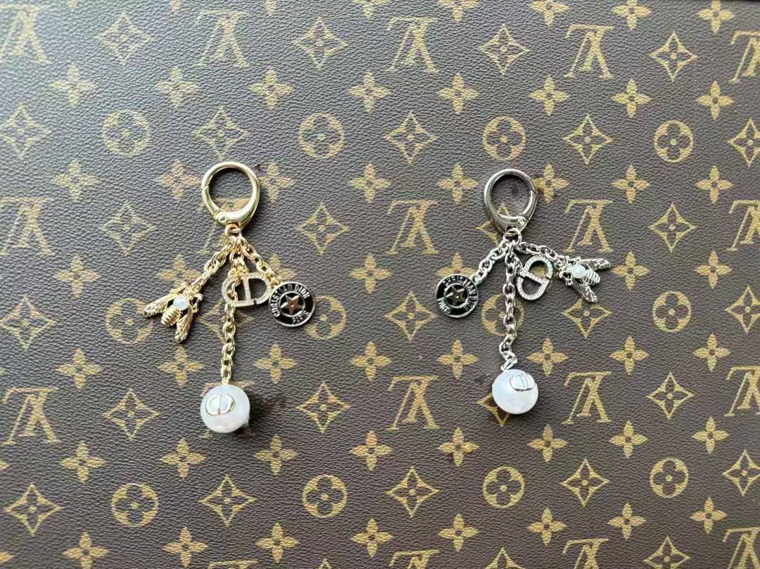 New
40 dhs🪙🌨️ 
high quality 

Zain26
♥️♥️♥️