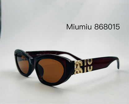 Miu Miu
Sunglasses 🕶️ 
good quality 💯
With master box 🗃️ 
50 dhs🌺

Zain273