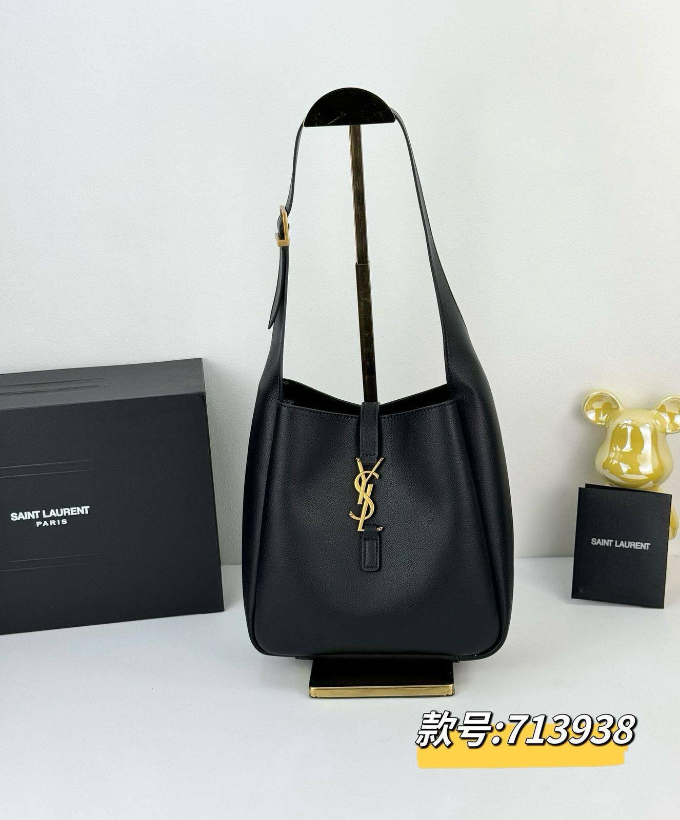 YSL 
Master
280 dhs❣️
#23cm💕💕🙋‍♂️

Zain228
♥️♥️♥️