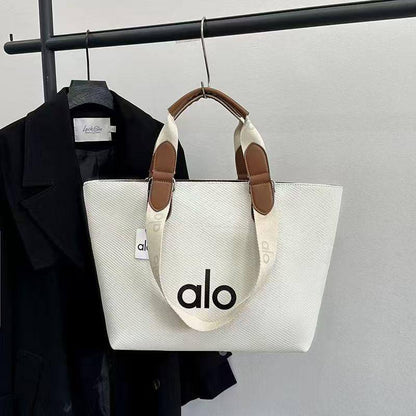 Alo 

65 dhs🪙🌨️

Zain253
♥️♥️♥️