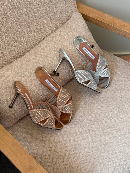 Aquazzura
Vip quality 
Size:36 to 41
450 dhs🇦🇪🇦🇪

Zain298
♥️♥️♥️