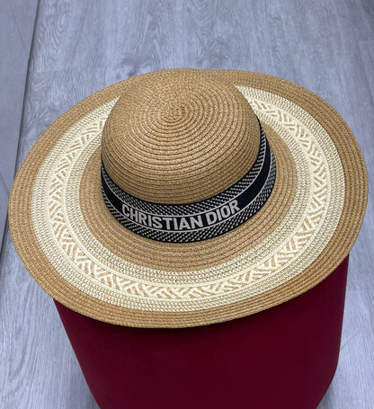 NEW BEACH HATS
230 dhs🇦🇪🇦🇪

Zain328
♥️♥️♥️